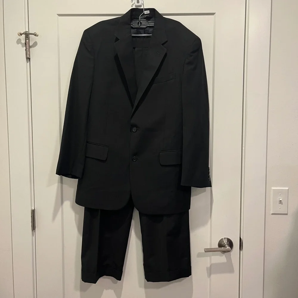 Jos A Bank Signature Collection Suit Dark Navy Fineline 40R Wool Blend 2-Piece